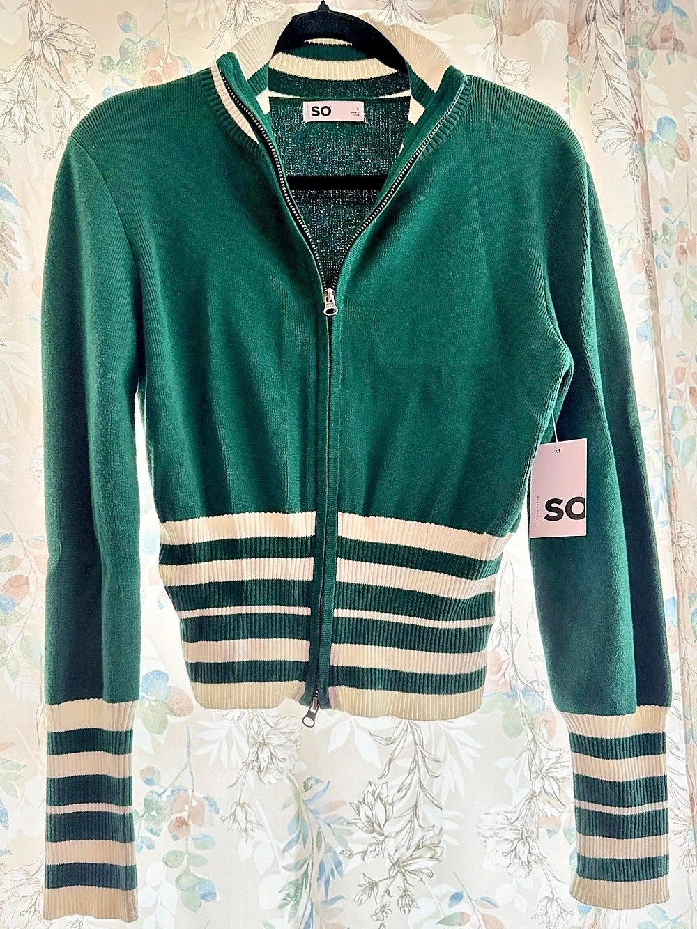 SO Striped Zip Cardigan in Green & White Size Large NWT